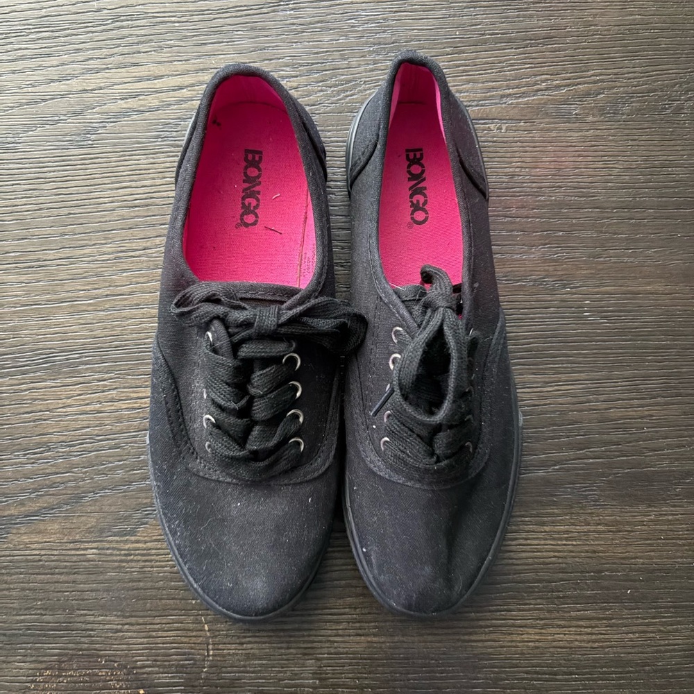 BONGO Black and Pink Women’s Shoes